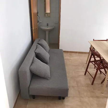Pantalarea * Scauri